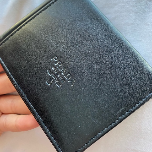 Prada card holder - Picture 4 of 8